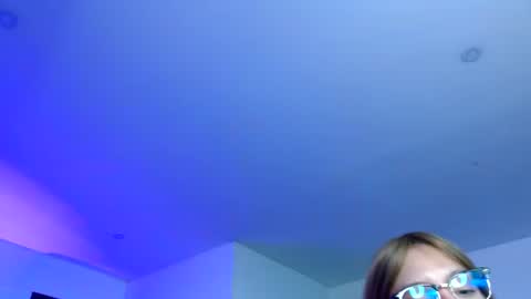 Peyton online show from 06-10-26, 07:35