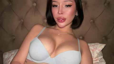 Snapshot of thegreat_legacy chatting on 03-11-26, 06:08 Elle dont forget to folloW me and thumbs up online show from 03-11-26, 06:08