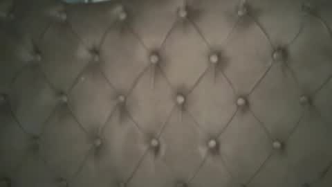Elle  dont forget to folloW me and thumbs up online show from 05-31-26, 01:47