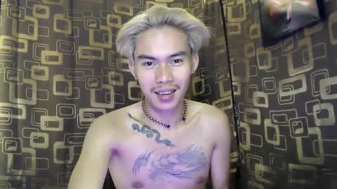 Snapshot of thegreatmouth chatting on 12-17-24, 10:12 JAY online show from 12-17-24, 10:12
