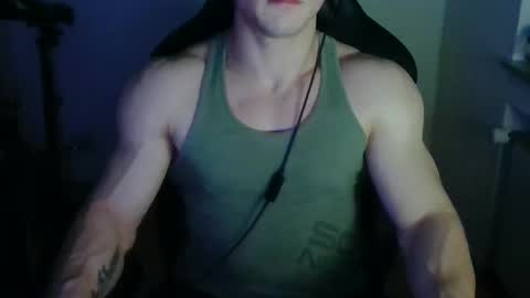 Snapshot of theguyfrombehind chatting on 01-09-26, 07:59 Alex online show from 01-09-26, 07:59