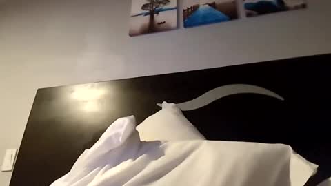 Snapshot of theh4iryfi5h chatting on 03-08-26, 02:04 theh4iryfi5h online show from 03-08-26, 02:04