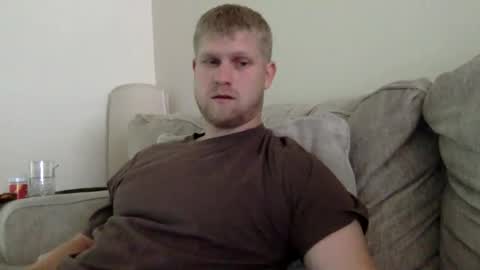 Snapshot of thehairyprince chatting on 06-02-26, 03:14 Harry online show from 06-02-26, 03:14
