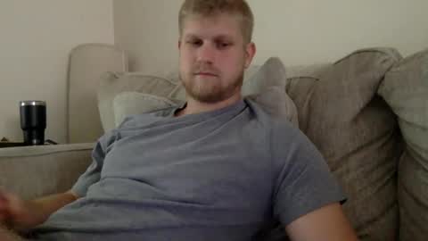 Snapshot of thehairyprince chatting on 06-08-26, 02:39 Harry online show from 06-08-26, 02:39