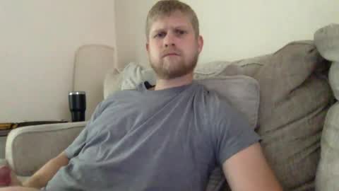 Snapshot of thehairyprince chatting on 06-19-26, 04:44 Harry online show from 06-19-26, 04:44