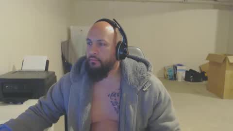 Snapshot of thehawaiian93 chatting on 04-01-26, 05:52 thehawaiian93 online show from 04-01-26, 05:52