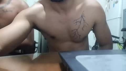 Snapshot of thehousedog chatting on 02-19-25, 03:06 thehousedog online show from 02-19-25, 03:06