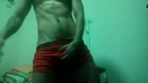 Snapshot of thehousedog chatting on 02-25-25, 08:30 thehousedog online show from 02-25-25, 08:30