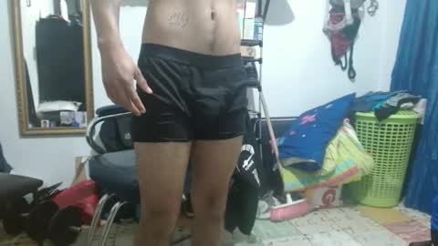 Snapshot of thehousedog chatting on 03-05-25, 12:11 thehousedog online show from 03-05-25, 12:11