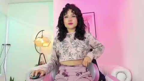 Theia  online show from 01-29-25, 12:56