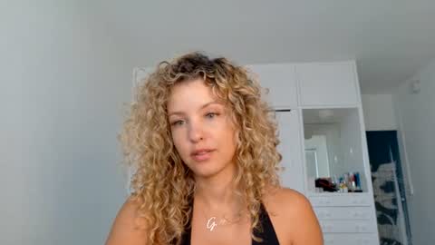Lily Marie online show from 06-24-26, 09:03