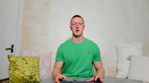 Snapshot of thejacob_d chatting on 02-09-26, 06:34 thejacob_d online show from 02-09-26, 06:34