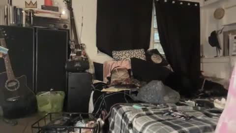 Snapshot of thejennataylor chatting on 03-16-26, 12:17 thejennataylor online show from 03-16-26, 12:17