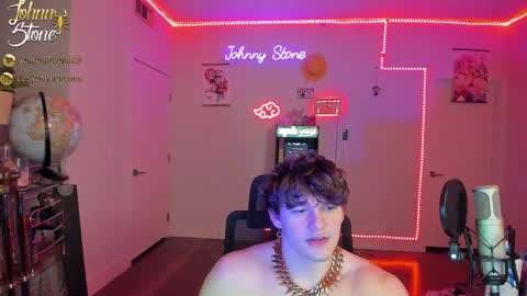 Johnny Stone online show from 03-10-25, 03:23