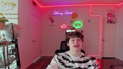 Johnny Stone online show from 03-12-25, 11:22