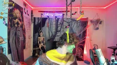 Johnny Stone online show from 10-22-25, 12:22