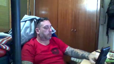 Snapshot of thekier chatting on 12-25-24, 03:49 thekier online show from 12-25-24, 03:49