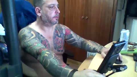 Snapshot of thekier chatting on 12-26-24, 01:07 thekier online show from 12-26-24, 01:07