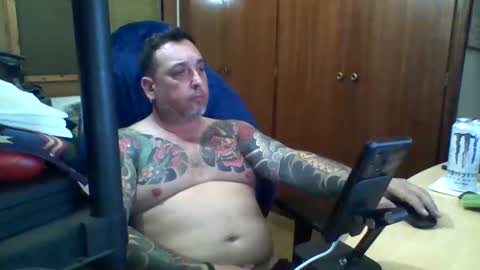 Snapshot of thekier chatting on 02-28-25, 10:06 thekier online show from 02-28-25, 10:06