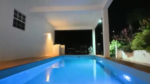 Snapshot of theladyduchess chatting on 01-10-26, 06:15 theladyduchess online show from 01-10-26, 06:15