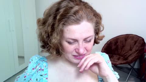 Ella online show from 01-19-25, 07:15