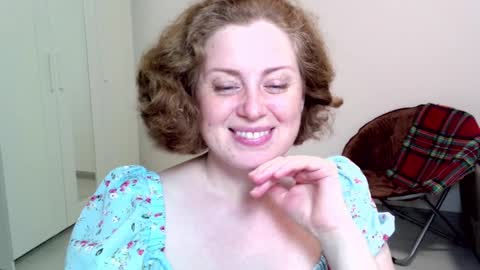 Ella online show from 02-01-25, 12:51
