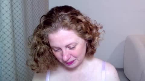 Ella online show from 12-21-25, 07:15