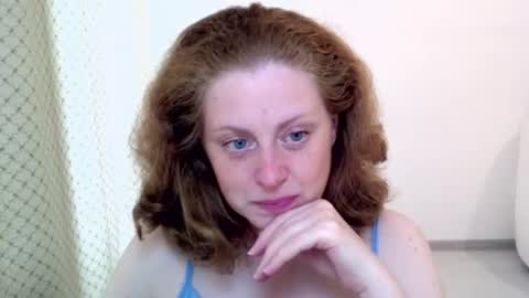 Ella online show from 06-30-26, 04:13
