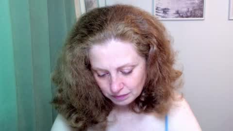 Ella online show from 07-29-26, 05:49