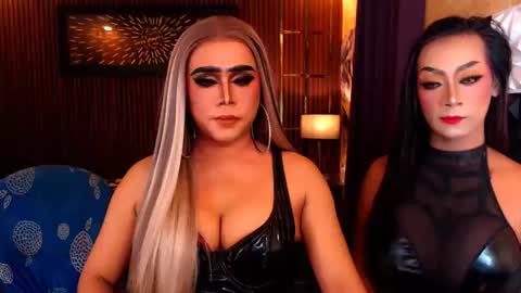 Snapshot of thelastdestroyerxx chatting on 06-26-26, 10:52 Paula online show from 06-26-26, 10:52