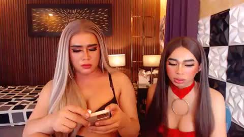 Snapshot of thelastdestroyerxx chatting on 07-05-26, 11:01 Paula online show from 07-05-26, 11:01