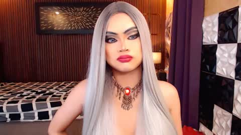 Snapshot of thelastdestroyerxx chatting on 07-12-26, 10:34 Paula online show from 07-12-26, 10:34