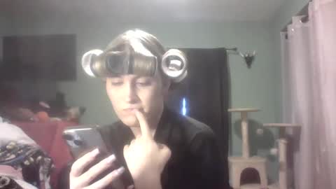 Little Bambii online show from 12-05-24, 08:00