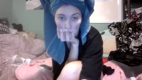 Little Bambii online show from 12-15-24, 10:26