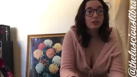 Snapshot of thelusciouslibra chatting on 02-16-25, 05:48 thelusciouslibra online show from 02-16-25, 05:48