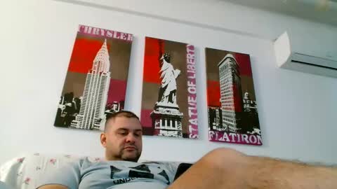 Snapshot of themastercomander chatting on 02-05-25, 02:48 Big Alpha Daddy Master online show from 02-05-25, 02:48