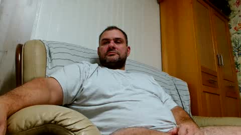 Snapshot of themastercomander chatting on 10-19-25, 04:07 Big Alpha Daddy Master online show from 10-19-25, 04:07