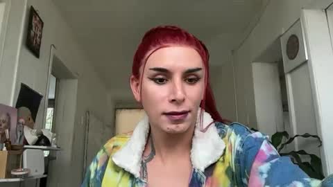 Snapshot of thematryoshka chatting on 09-20-25, 05:58 Lucy Lucy online show from 09-20-25, 05:58