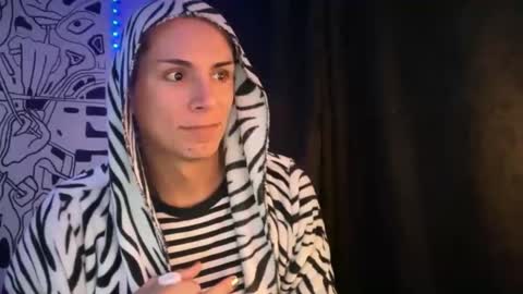 Snapshot of thematryoshka chatting on 10-24-25, 02:52 Lucy Lucy online show from 10-24-25, 02:52