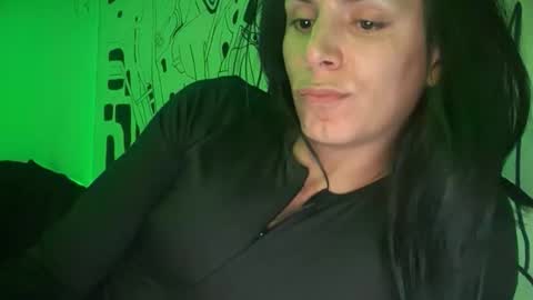 Snapshot of thematryoshka chatting on 11-11-25, 02:22 Lucy Lucy online show from 11-11-25, 02:22