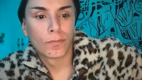 Snapshot of thematryoshka chatting on 12-04-25, 01:04 Lucy Lucy online show from 12-04-25, 01:04