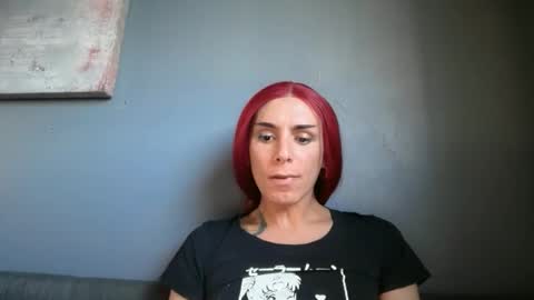 Snapshot of thematryoshka chatting on 01-17-26, 10:24 Lucy Lucy online show from 01-17-26, 10:24