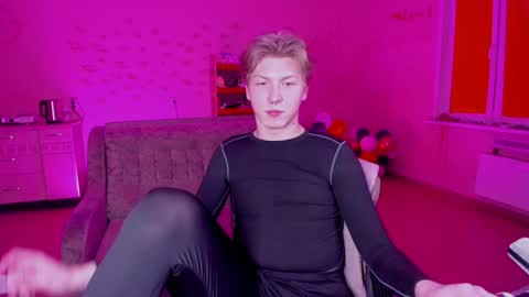 Snapshot of themikesever chatting on 02-03-25, 06:07 Sever online show from 02-03-25, 06:07