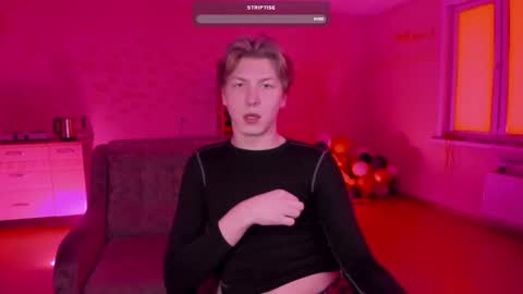 Snapshot of themikesever chatting on 02-12-25, 02:56 Sever online show from 02-12-25, 02:56