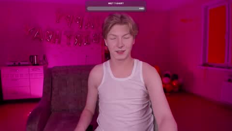 Snapshot of themikesever chatting on 02-16-25, 08:11 Sever online show from 02-16-25, 08:11