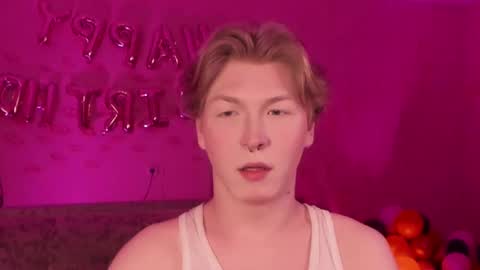 Snapshot of themikesever chatting on 02-20-25, 06:46 Sever online show from 02-20-25, 06:46