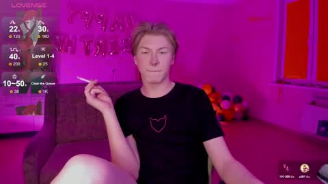 Snapshot of themikesever chatting on 02-21-25, 06:04 Sever online show from 02-21-25, 06:04