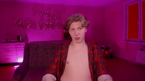 Snapshot of themikesever chatting on 02-23-25, 10:09 Sever online show from 02-23-25, 10:09