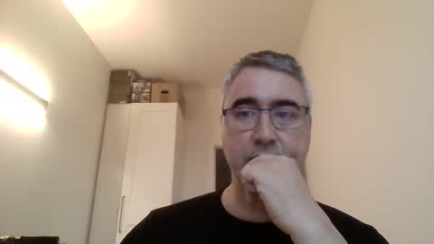 Snapshot of themohican chatting on 03-16-26, 05:39 Themohican online show from 03-16-26, 05:39