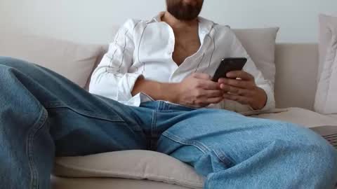 TheMonarchGoat online show from 09-13-25, 09:31